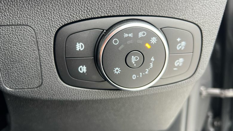 Ford Focus 1.0 EcoBoost Hybrid mHEV 155 Titanium X 5dr Auto Petrol Estate